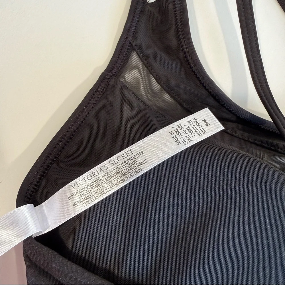 Victoria’s Secret VSX SPORT Mesh Cutout Strappy Back Sports Bra - Picture 10 of 11